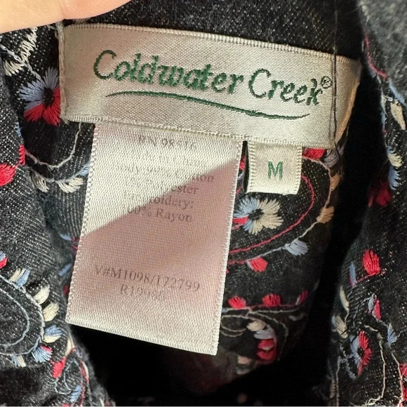 vintage coldwater creek embroidered paisley print denim jean jacket size medium - Picture 2 of 8